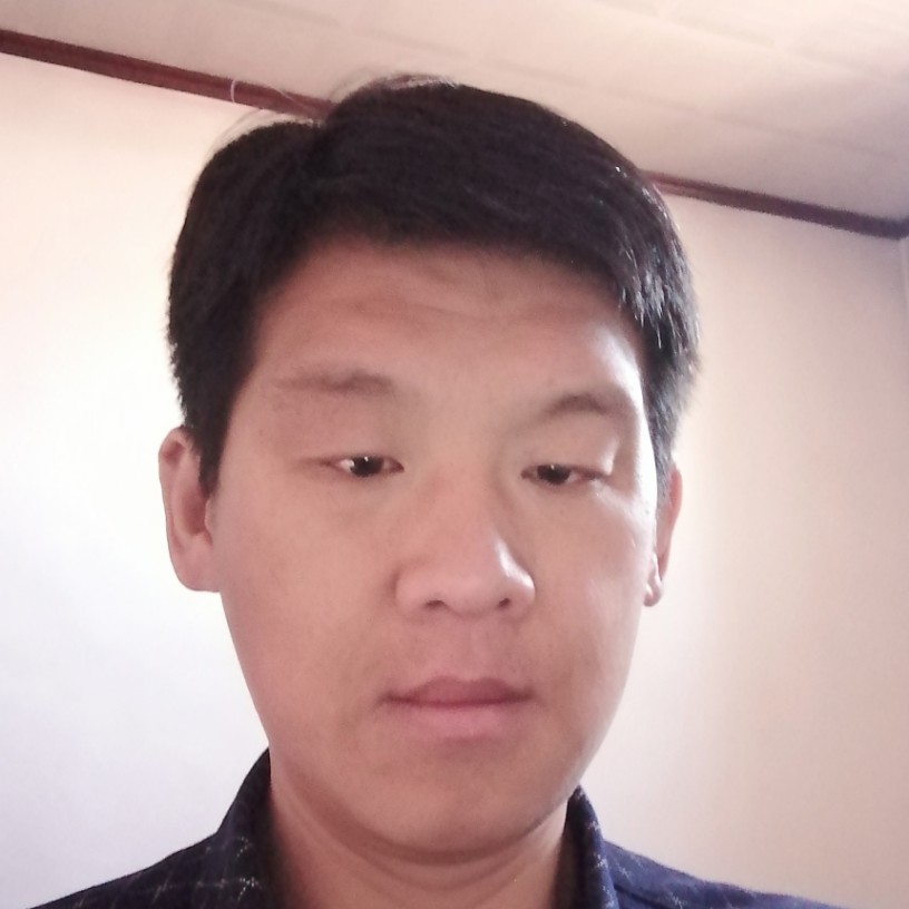 李加栋的照片