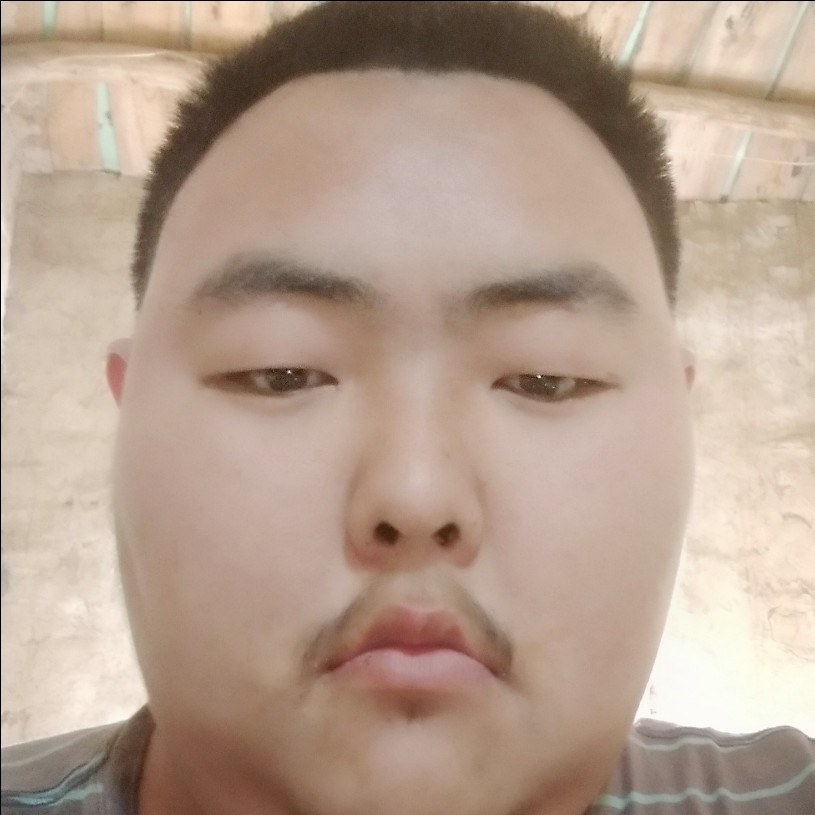 沈启睿的照片