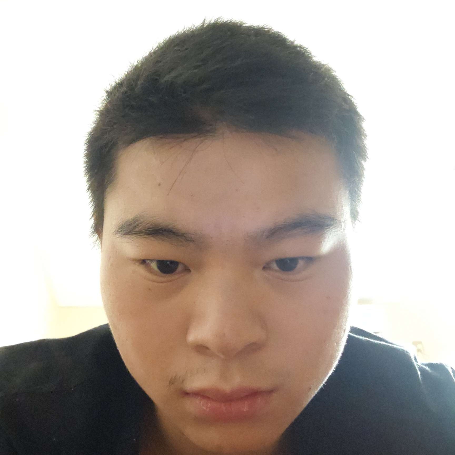 眯眯眼拾忆大米的照片