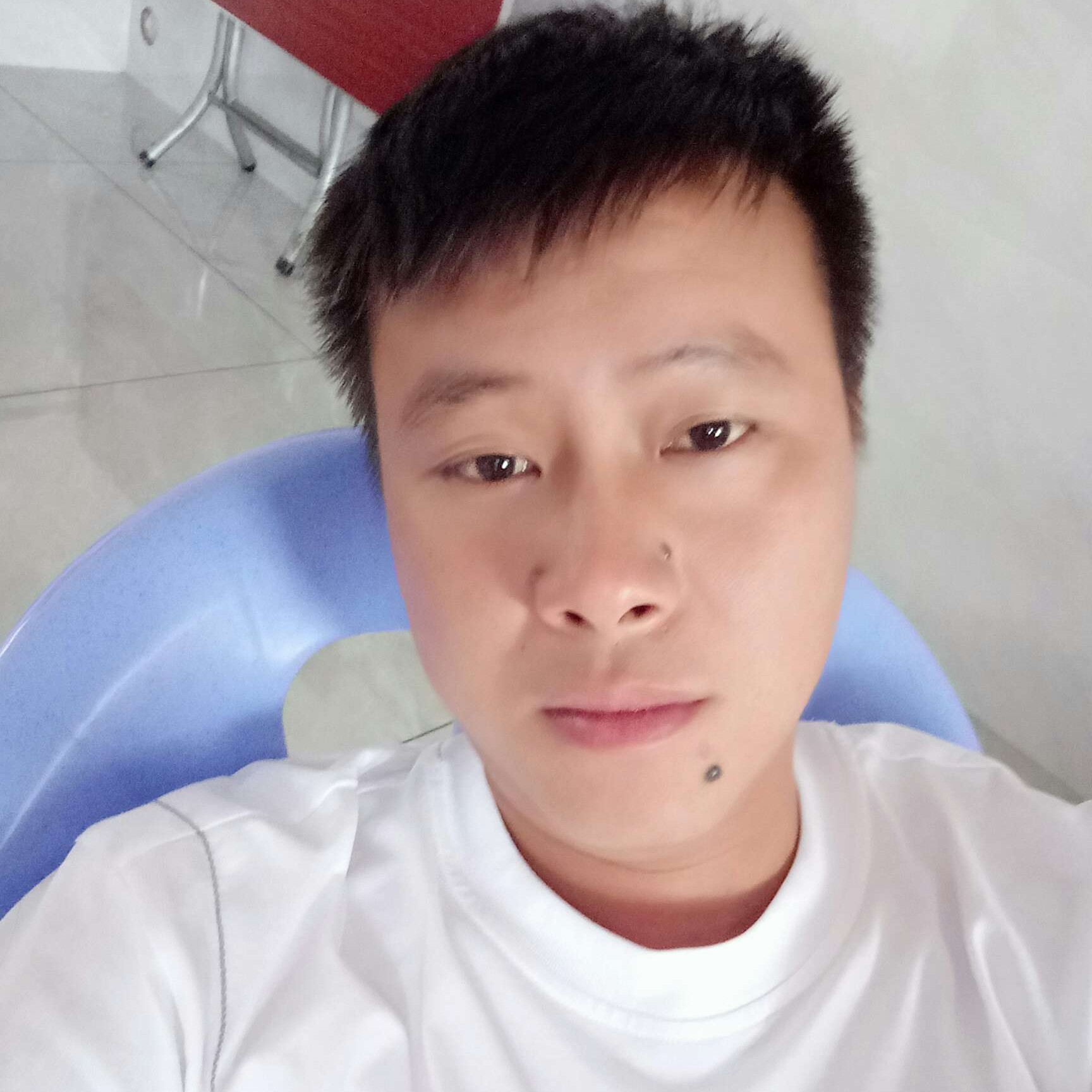 纯情方平湖的照片