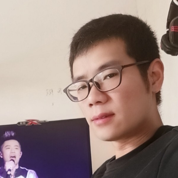 高挑愿故事的照片