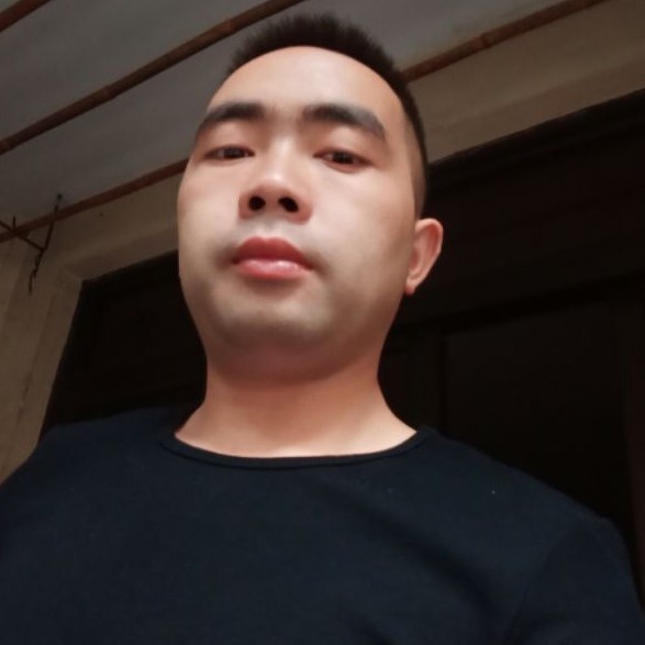 诚心踢项链的照片