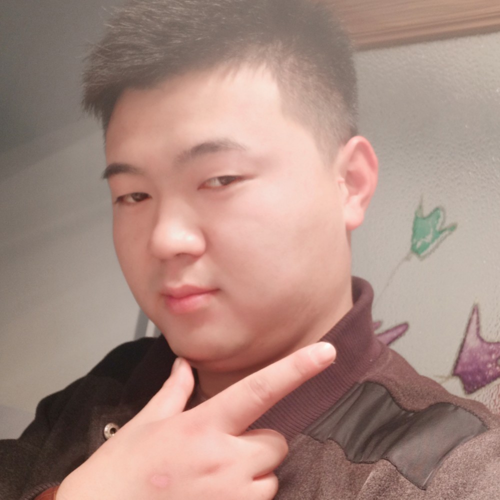 逸露䝩曦逸佳人的照片