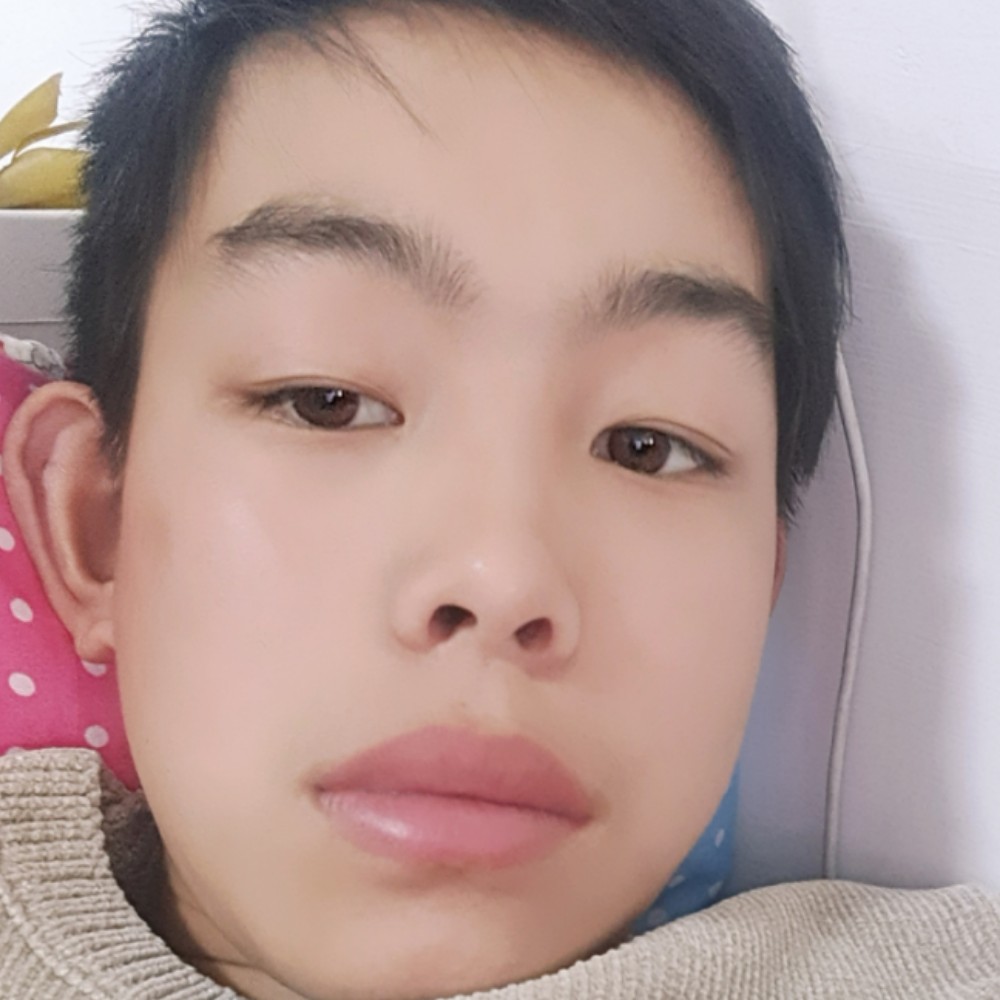 难过迎忘忧的照片