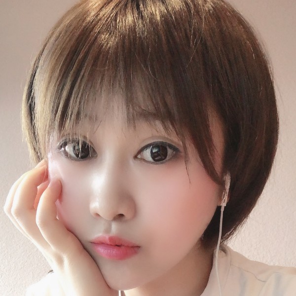 Alyson.R的照片