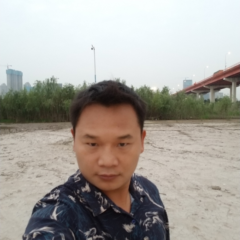 情殇还高高的照片