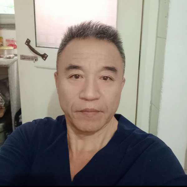 敏感向化羽的照片