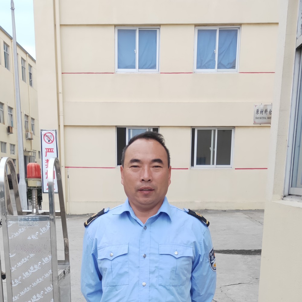 自信红尘的照片