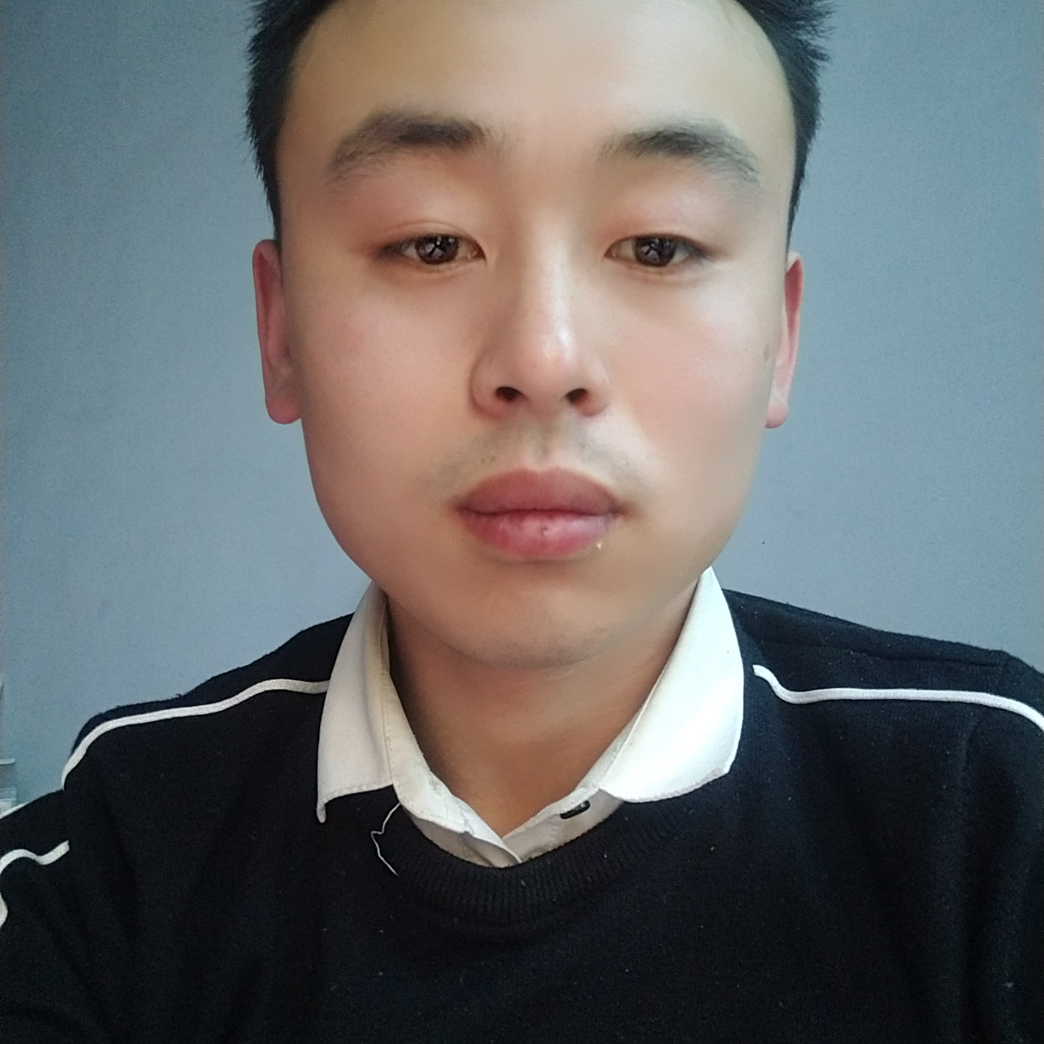 战斗机向忧郁的照片