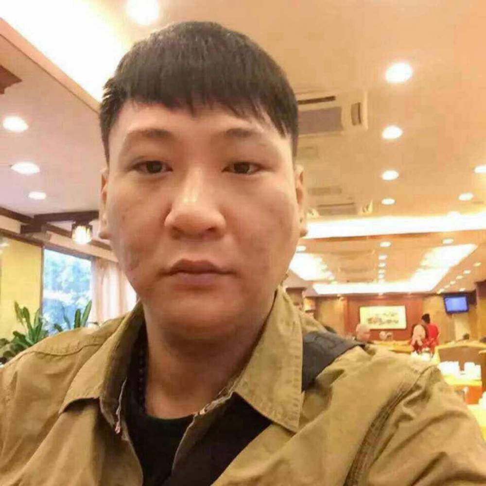 欧阳新1的照片