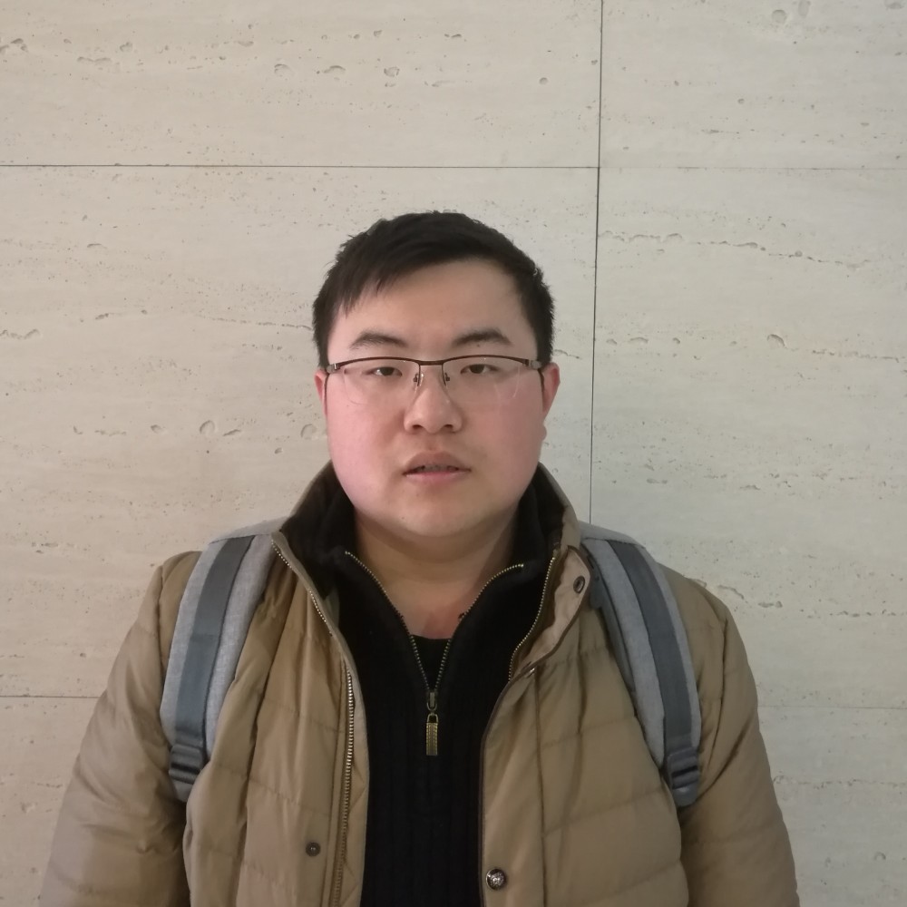 善良冷眸的照片