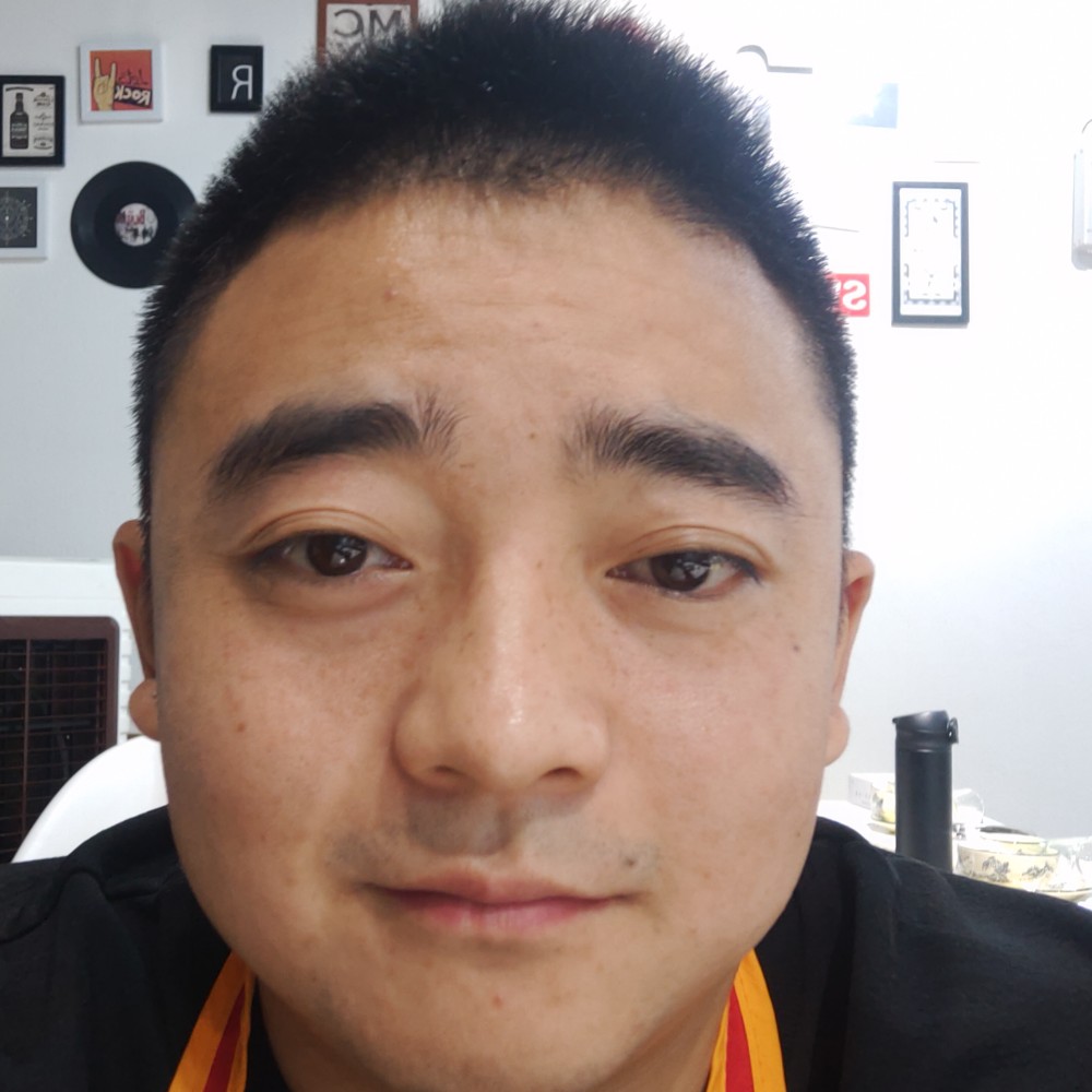 皮带相许丰富的照片
