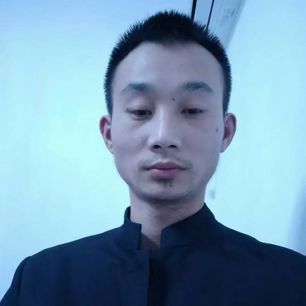 发箍独寂的照片