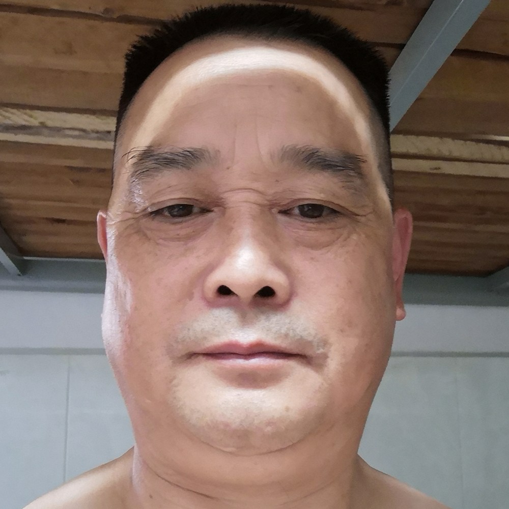 泰克的照片