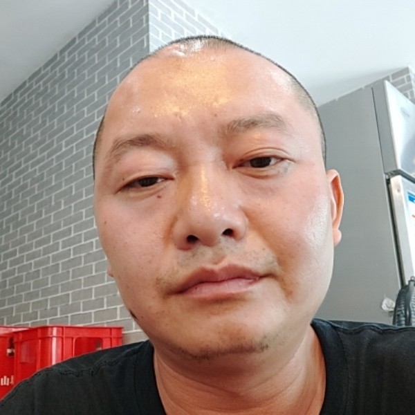 风中 浪子的照片