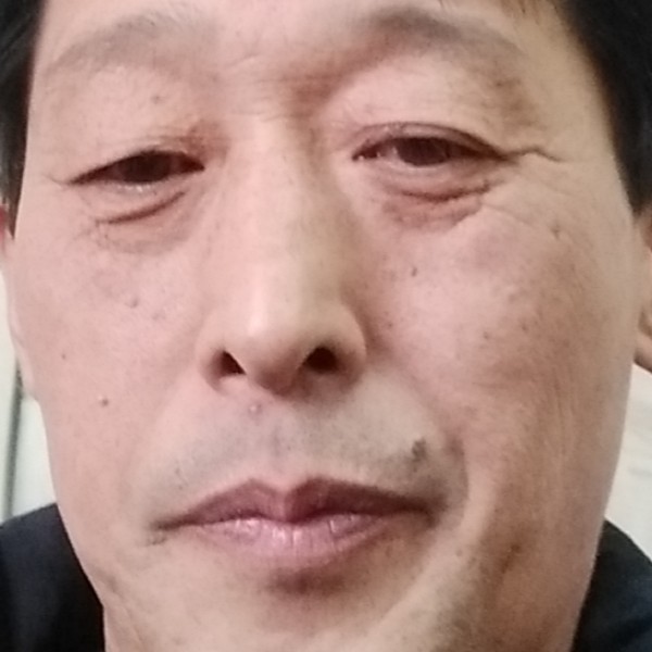 雪白的雪的照片