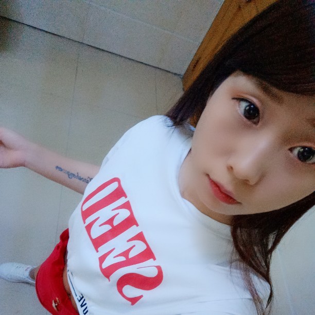余温ii的照片