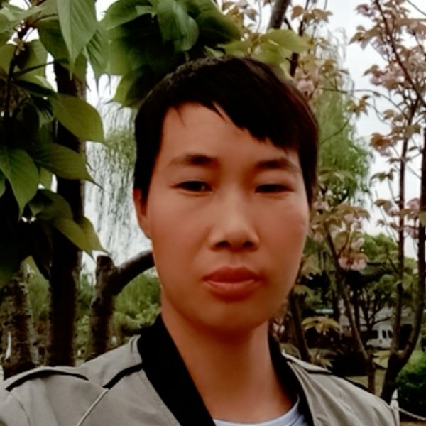 大胆請小天鹅的照片