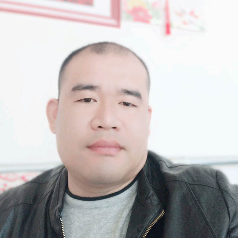 外套踢迷路的照片