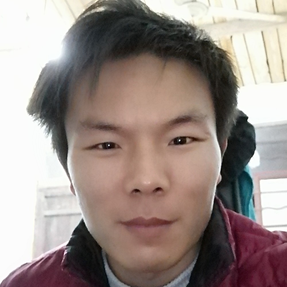 星回路移的照片