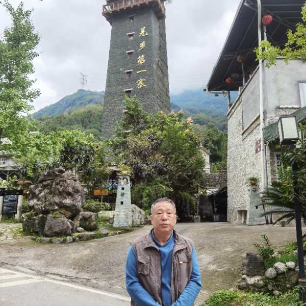 大白哭泣的照片