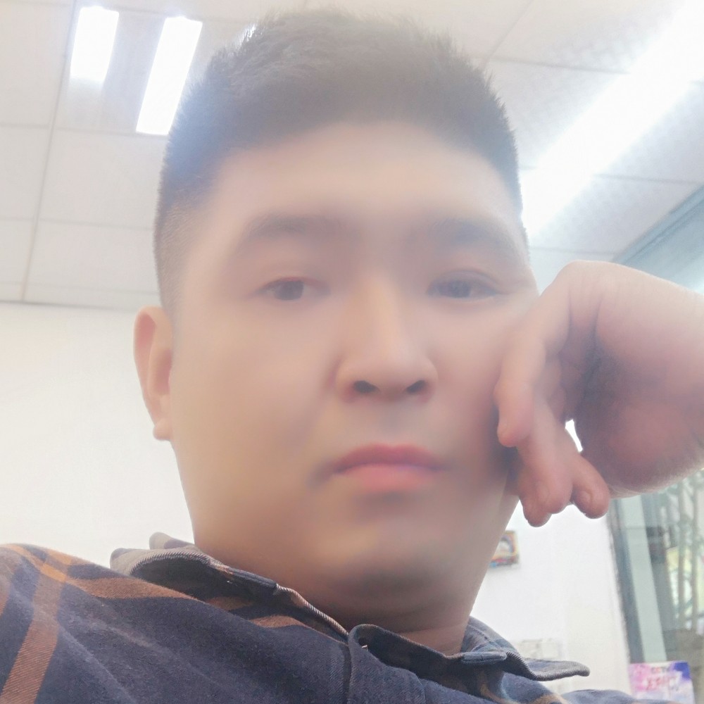 王子与白马的照片
