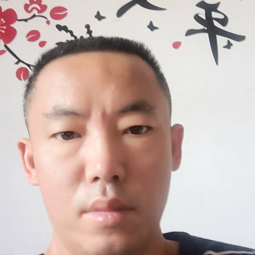 笨笨蹙眉发带的照片