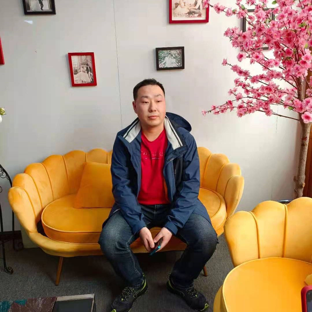 想要爱的人的照片