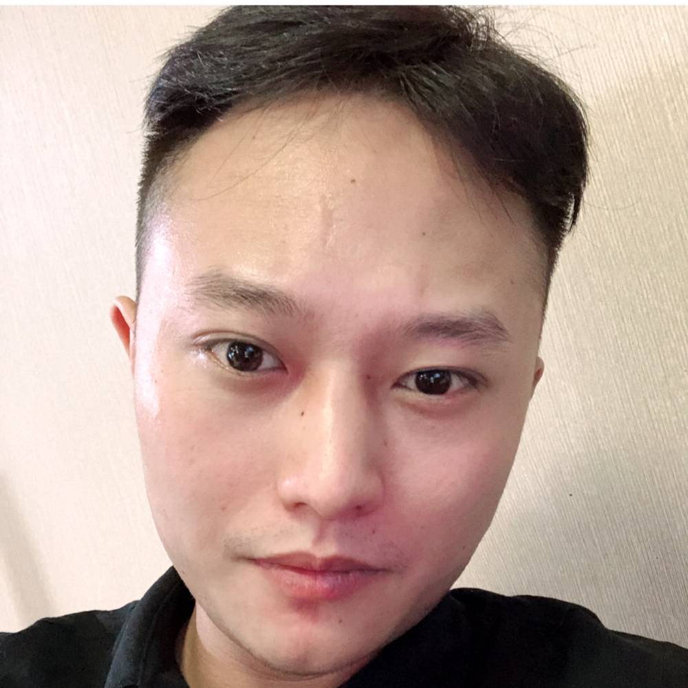郑巧斌的照片