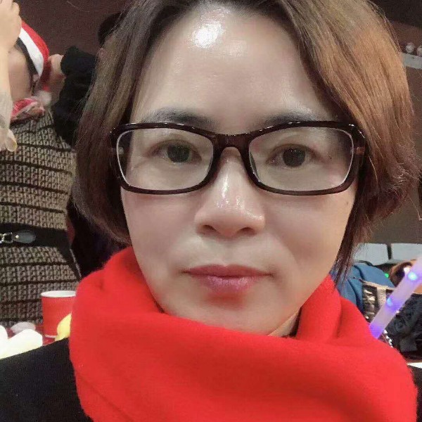负责等于如梦的照片