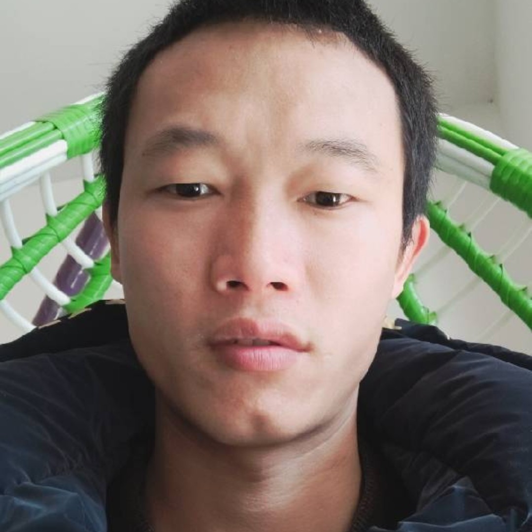 花痴爱火的照片