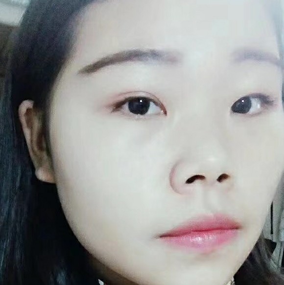 Zg丫头的照片
