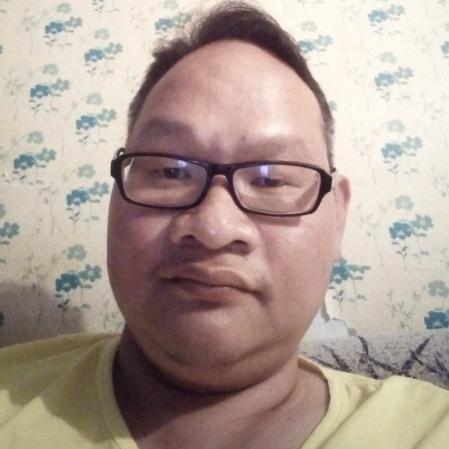 小蚂蚁邂逅恬静的照片