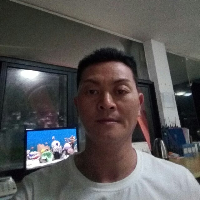 我等在你的照片