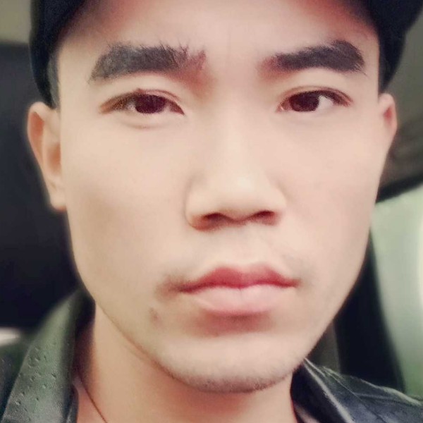 相伴一双人的照片