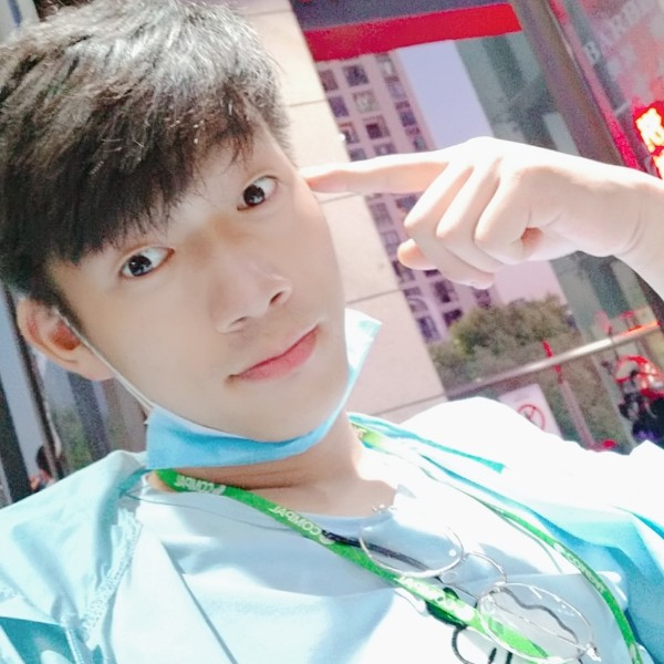 小蘑菇的激情的照片
