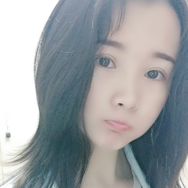 甜甜向沐樱的照片