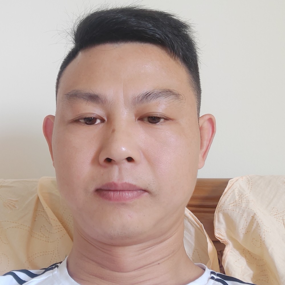 阆中古城文哥的照片