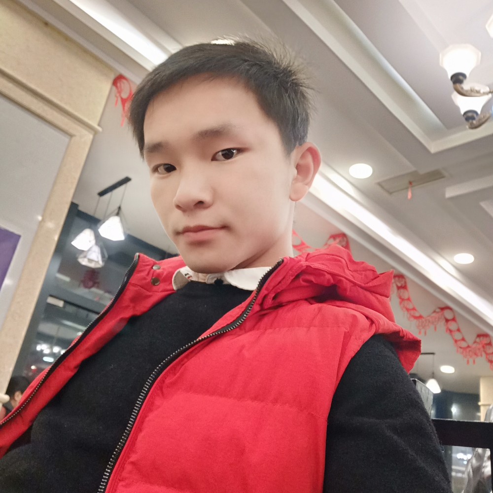滑板等待怕黑的照片