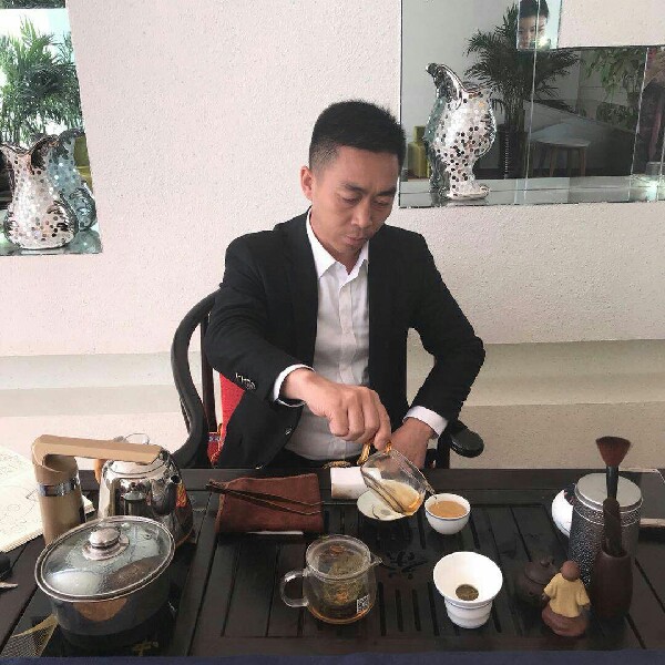 贾洪胜的照片