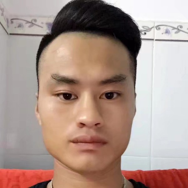 方锦东的照片