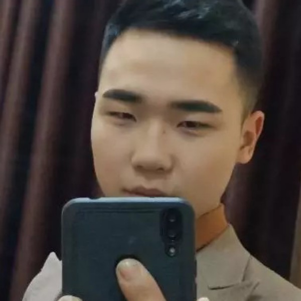 叶涵忻的照片