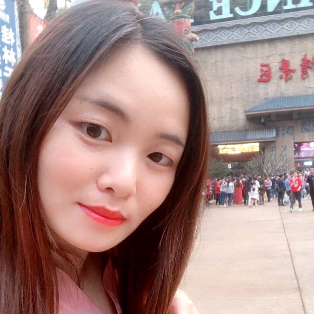 淡淡的银耳汤的照片
