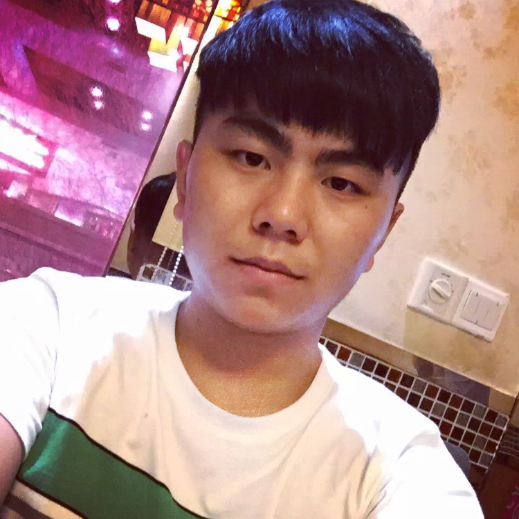 白昼闻烂漫的照片