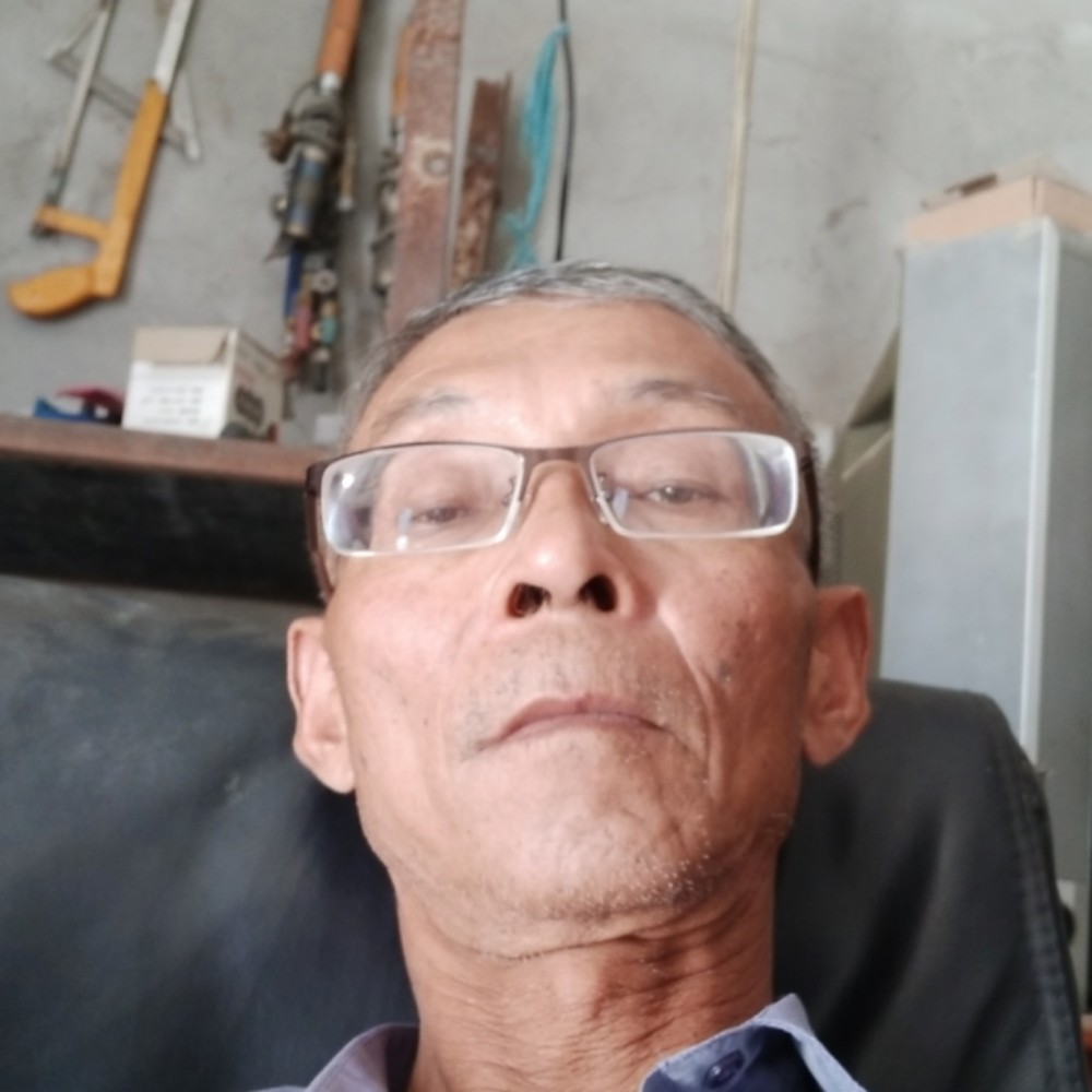 钱建忠的照片