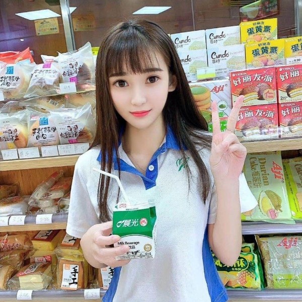 康乃馨爱鲤鱼的照片