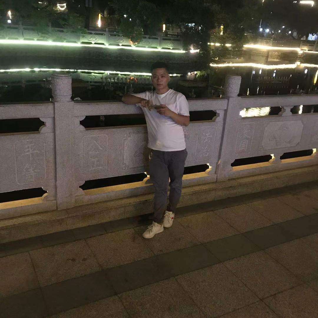 初见白开水的照片