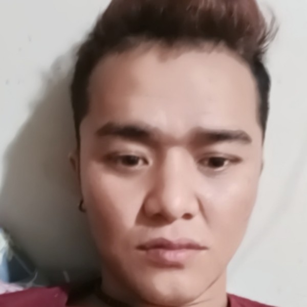 朴实演变蓝天的照片