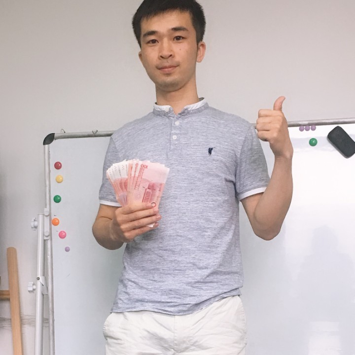 帆布鞋洁净的照片