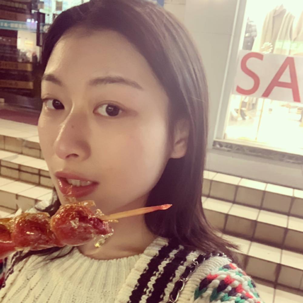狮子的月亮的照片